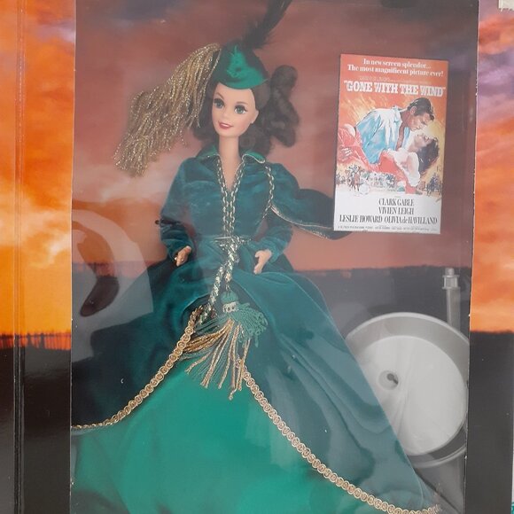 Vintage 1994 Barbie Scarlett O'Hara Doll NEVER REMOVED FROM BOX, GORGEOUS DOLL - Picture 2 of 16